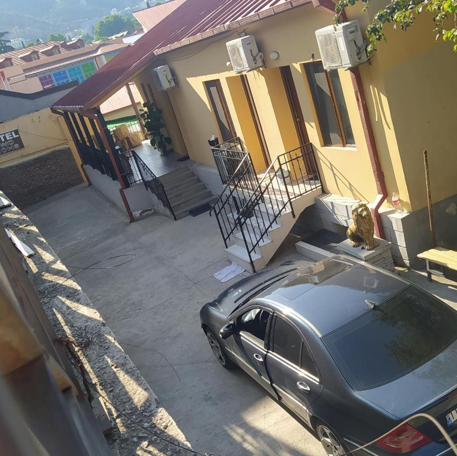 Two Lions Hotel Τυφλίδα Εξωτερικό φωτογραφία